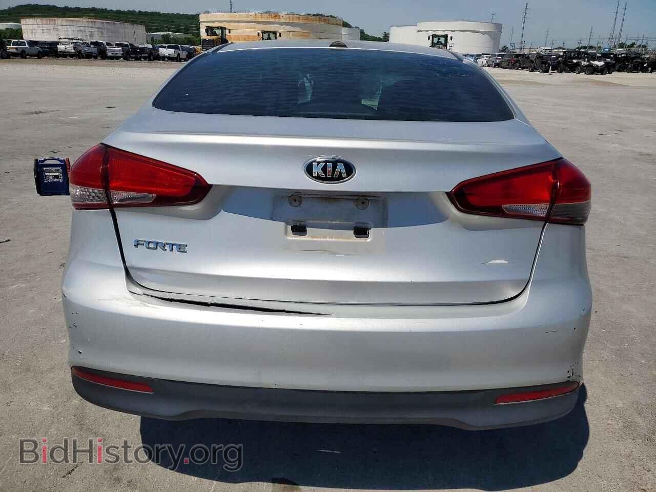 2017 KIA FORTE - VIN: 3KPFK4A76HE040125 - Фото 6