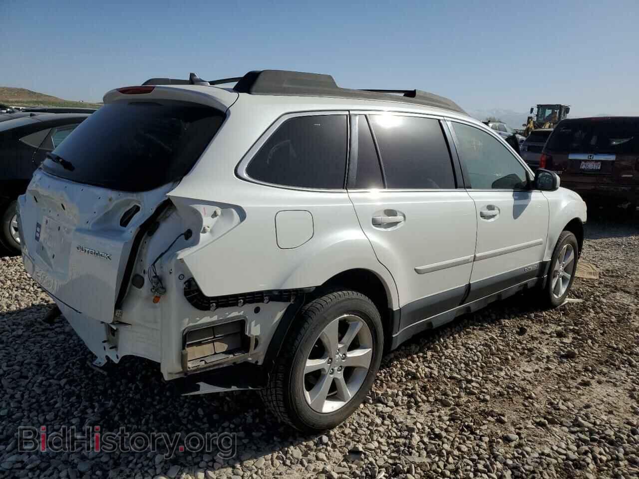 2014 SUBARU OUTBACK - VIN: 4S4BRCMC4E3247737 - Фото 3