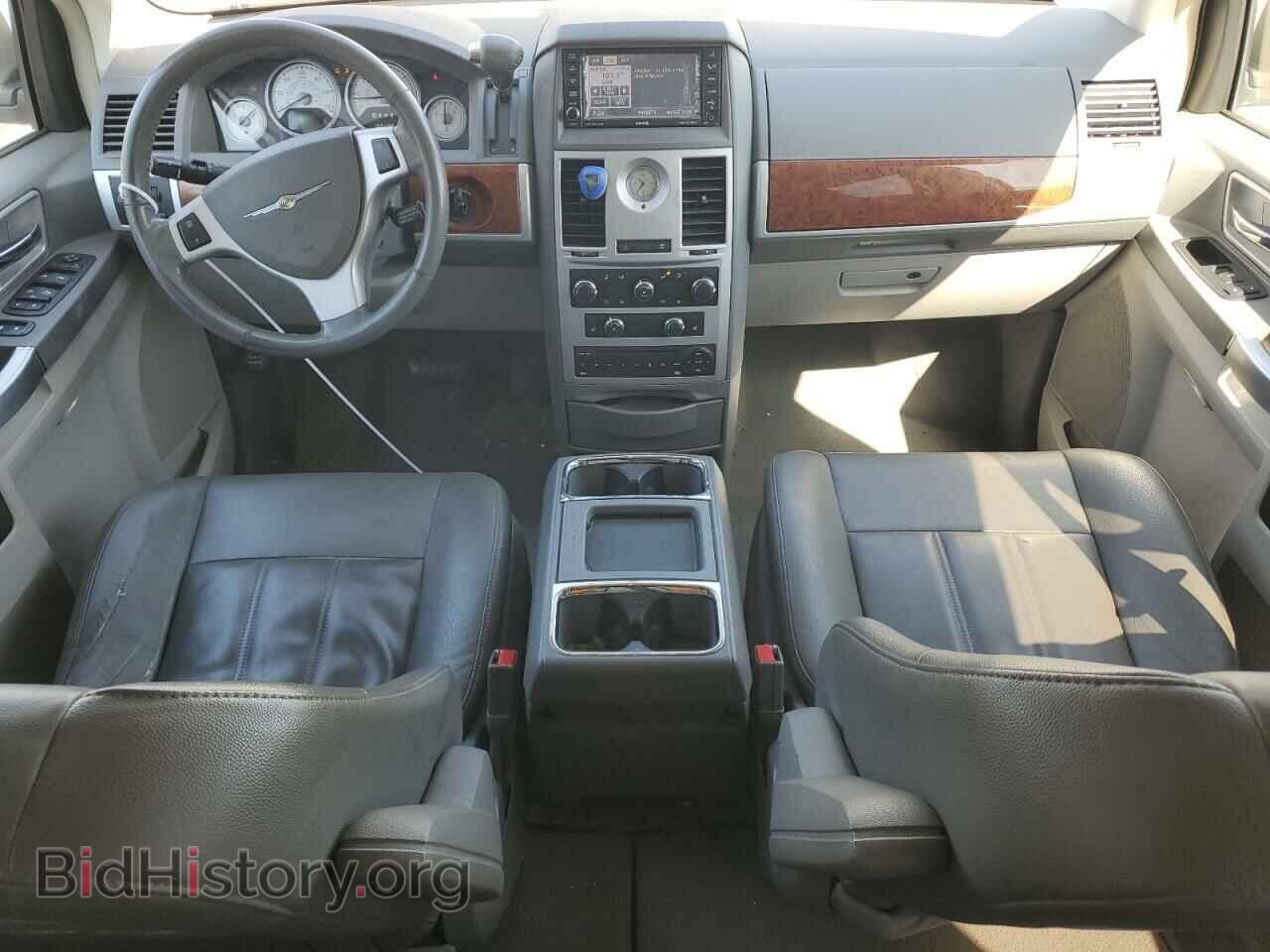 2008 CHRYSLER MINIVAN - VIN: 2A8HR54PX8R844456 - Фото 8