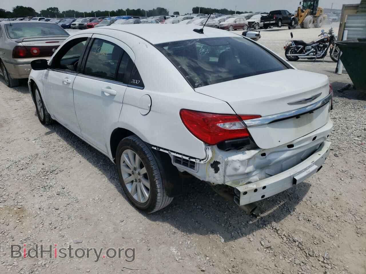 2013 CHRYSLER 200 - VIN: 1C3CCBAG0DN722075 - Фото 3