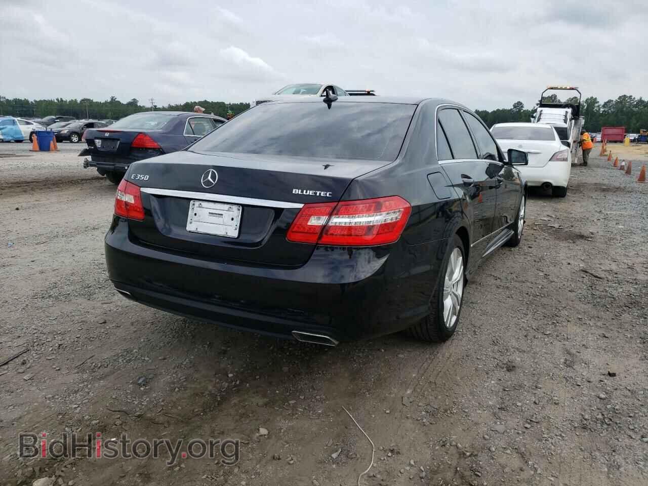 2013 MERCEDES-BENZ E-CLASS - VIN: WDDHF2EB2DA701782 - Фото 4