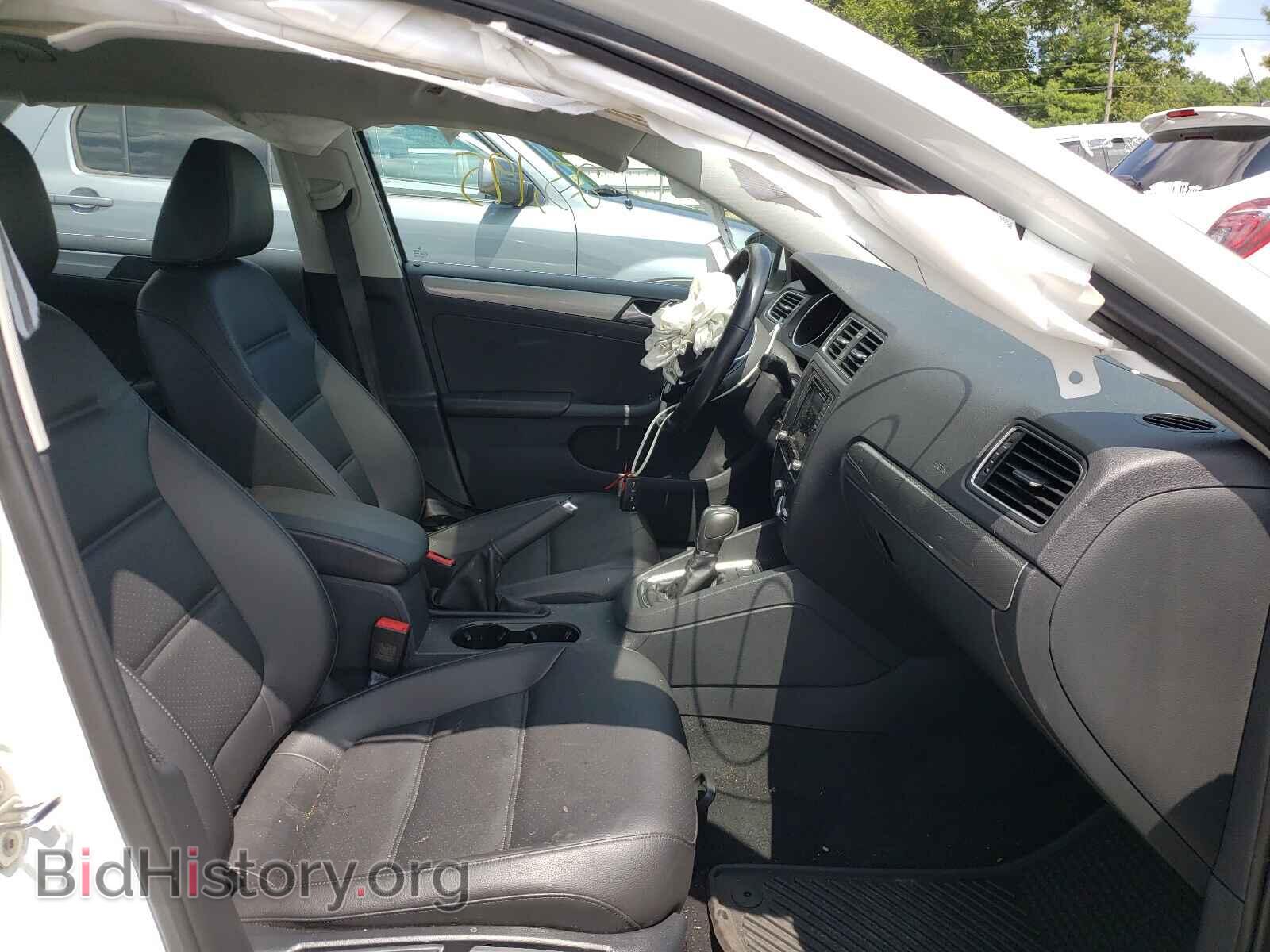 2017 VOLKSWAGEN JETTA - VIN: 3VWDB7AJ9HM358117 - Фото 5