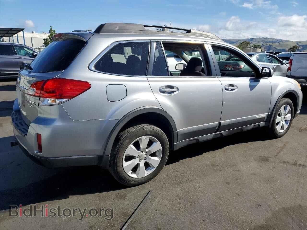 2011 SUBARU OUTBACK - VIN: 4S4BRBCC2B3320224 - Фото 3