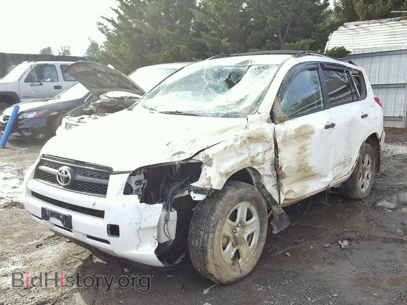 2011 TOYOTA RAV4 - VIN: 2T3BF4DV7BW151419 - Фото 2
