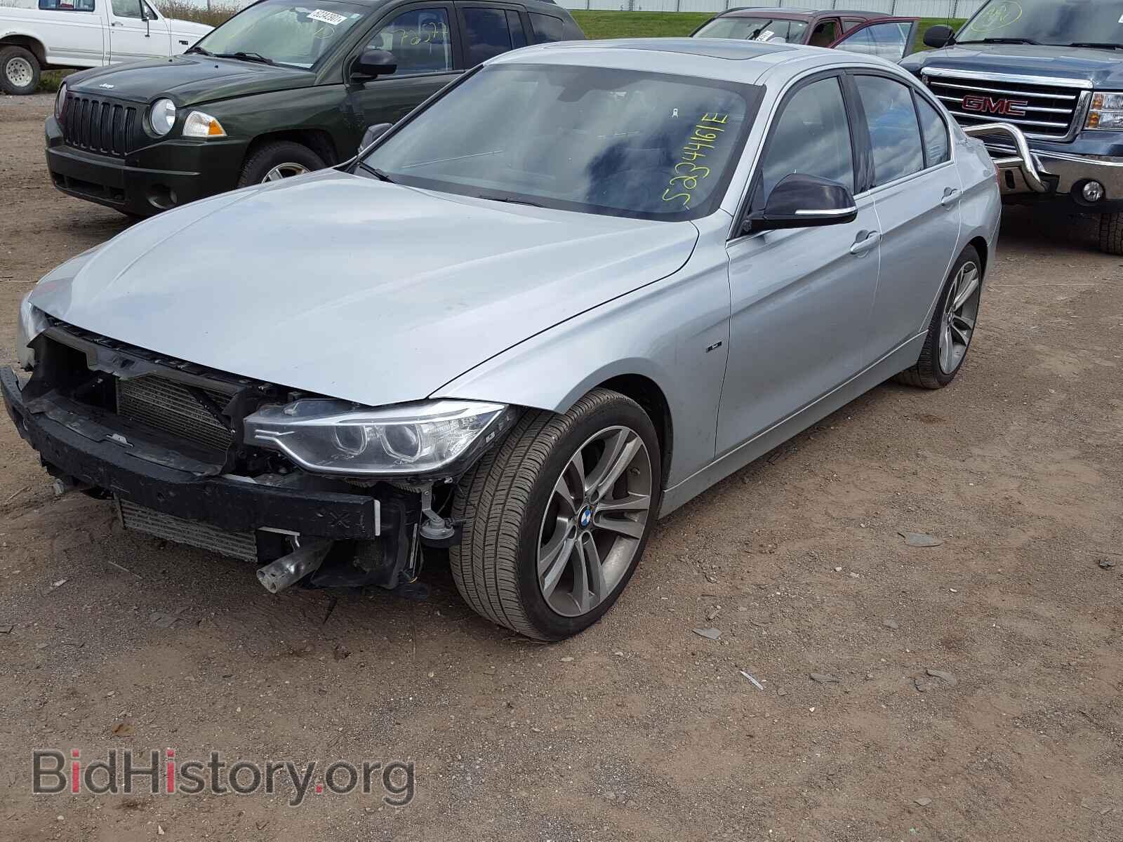 2013 BMW 1 SERIES - VIN: WBA3F9C54DF145162 - Фото 2
