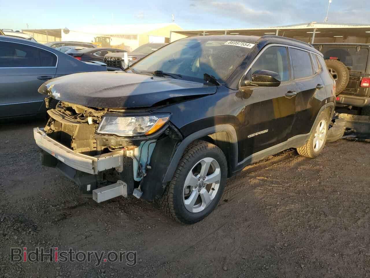 Фотография 3C4NJCBB9HT658692 - JEEP COMPASS 2017