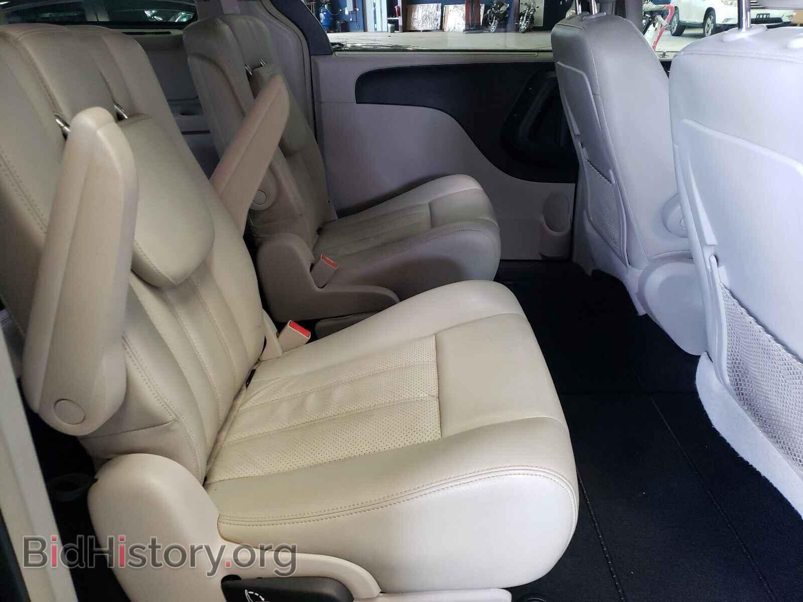 2011 CHRYSLER MINIVAN - VIN: 2A4RR8DG6BR760939 - Photo 6
