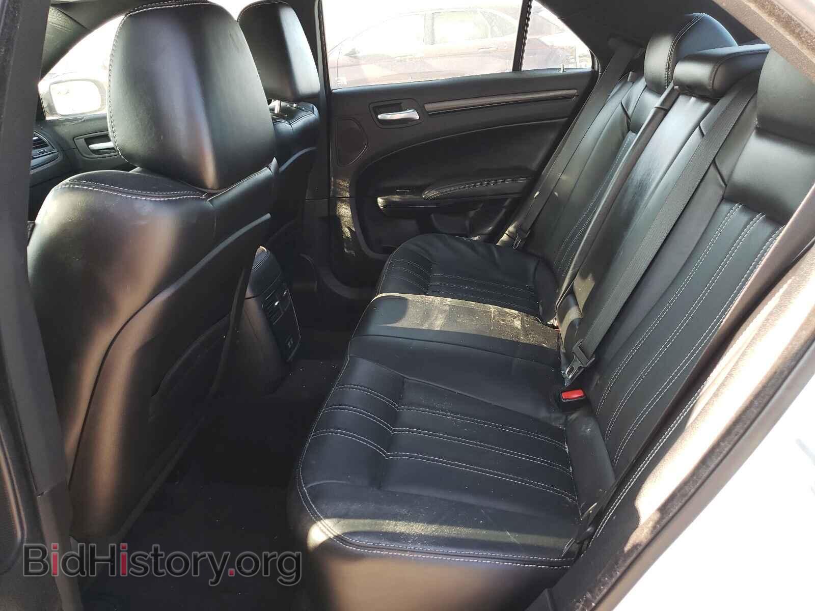 2015 CHRYSLER 300 - VIN: 2C3CCABG6FH772824 - Фото 6