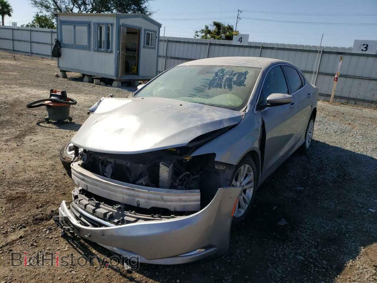 2016 CHRYSLER 200 - VIN: 1C3CCCAB7GN170220 - Фото 2