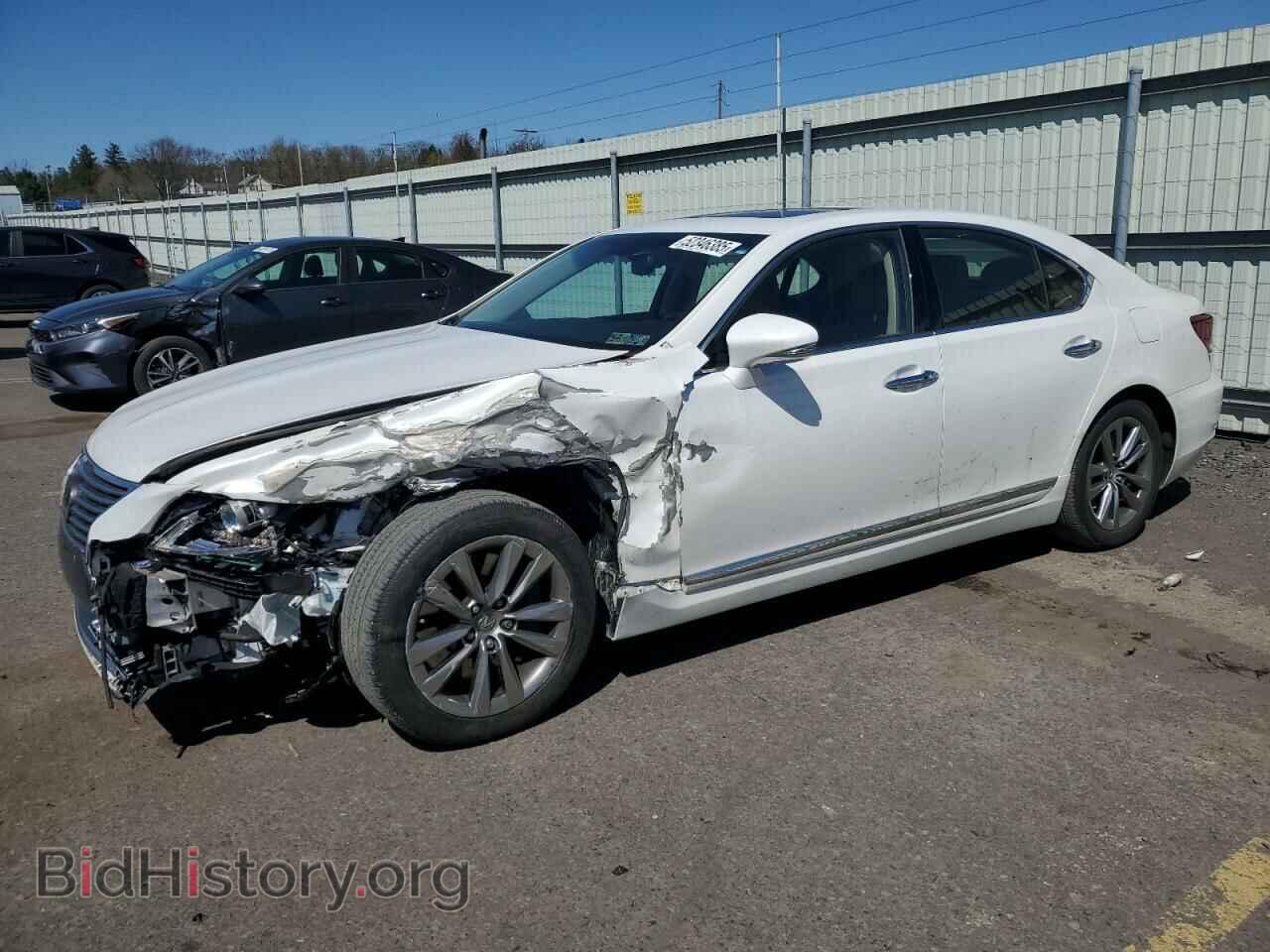 Photo JTHCL5EF4E5022820 - LEXUS LS460 2014
