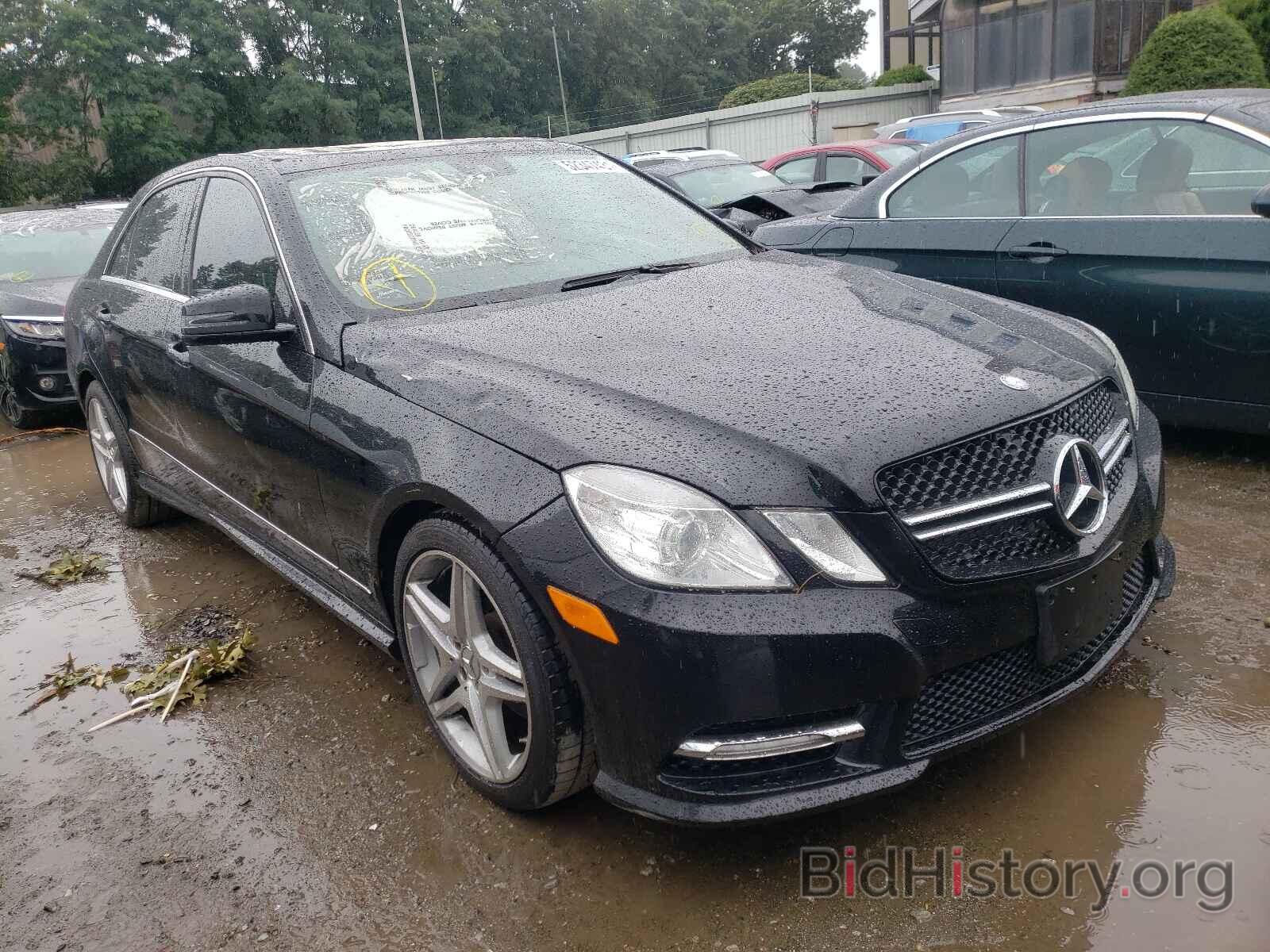 Photo WDDHF8JBXDA702932 - MERCEDES-BENZ E-CLASS 2013