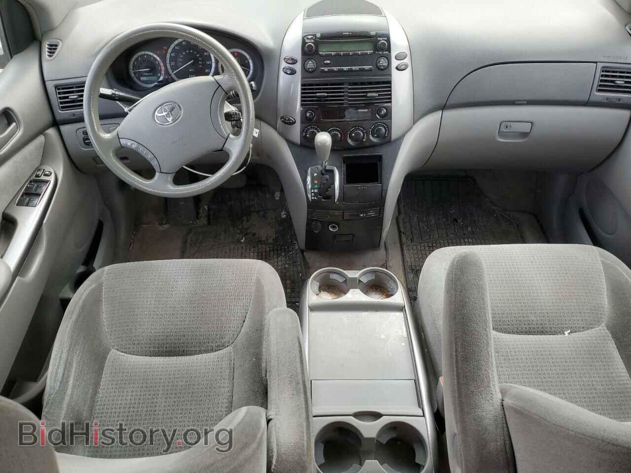 2006 TOYOTA All Models - VIN: 5TDZA29C16S502017 - Фото 8