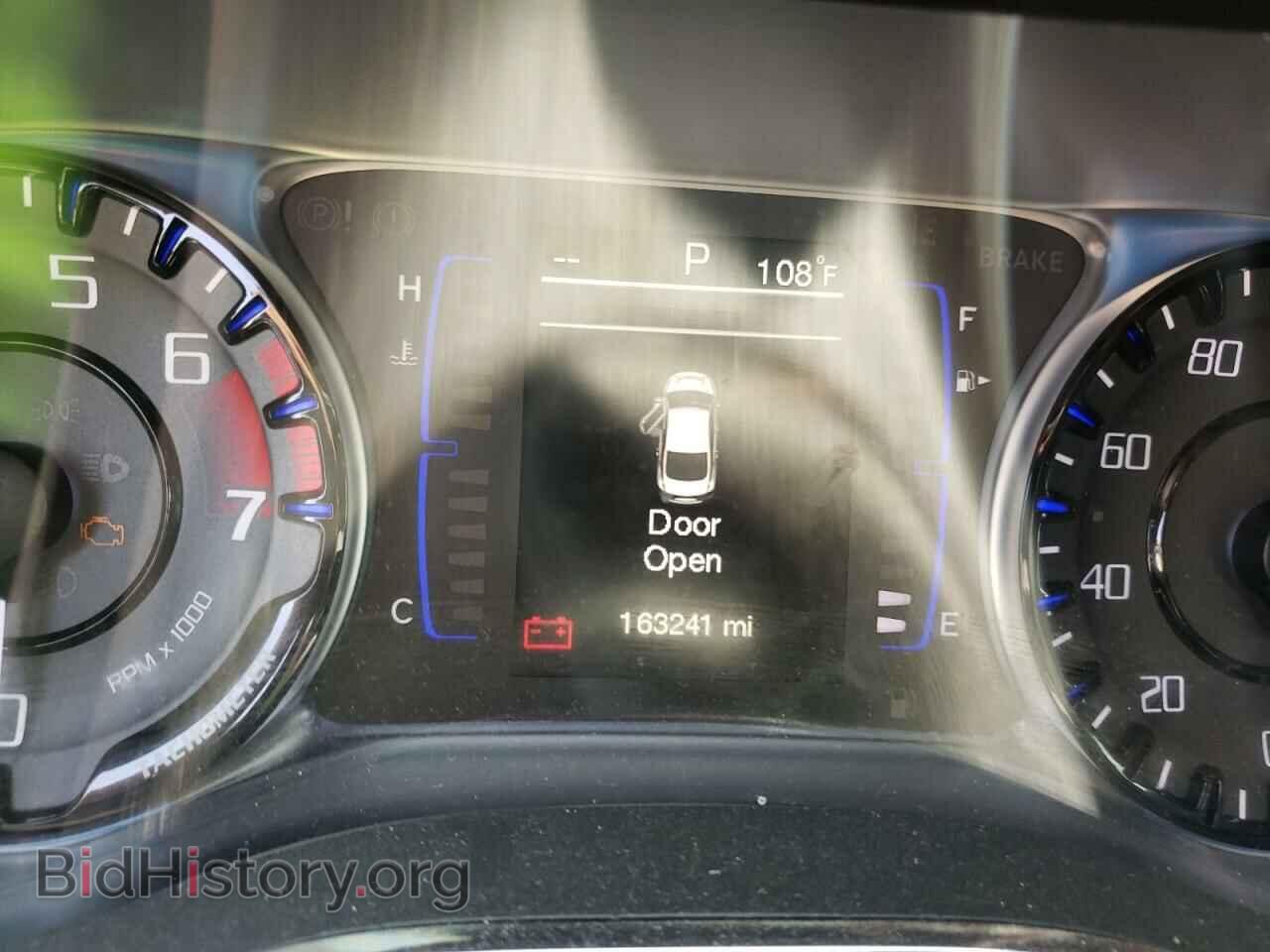 2015 CHRYSLER 200 - VIN: 1C3CCCBB0FN573775 - Фото 8