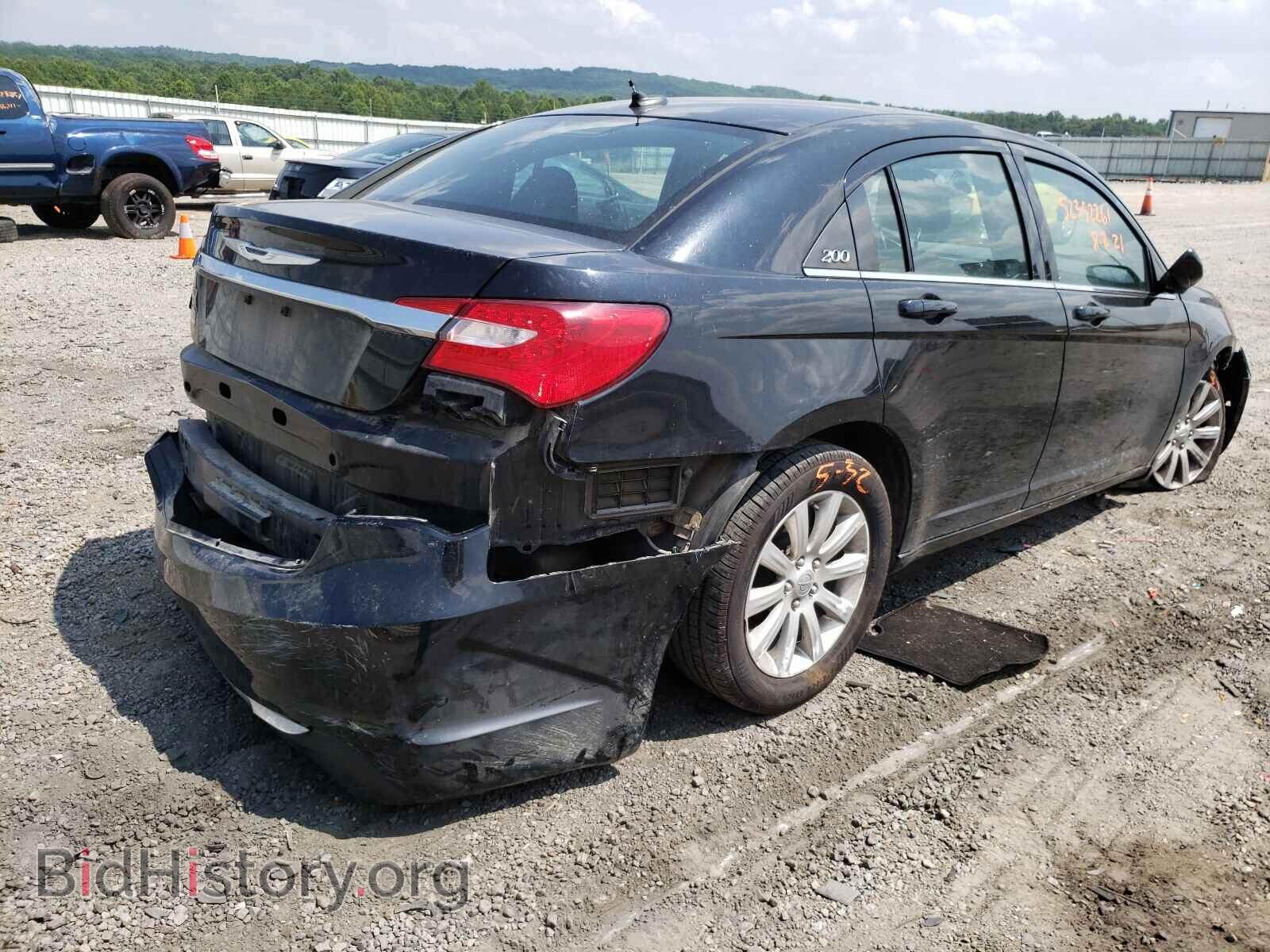 2014 CHRYSLER 200 - VIN: 1C3CCBBG5EN114228 - Фото 4