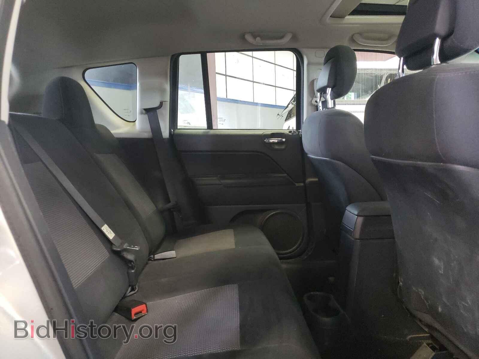 2011 JEEP COMPASS - VIN: 1J4NF1FBXBD279644 - Фото 6