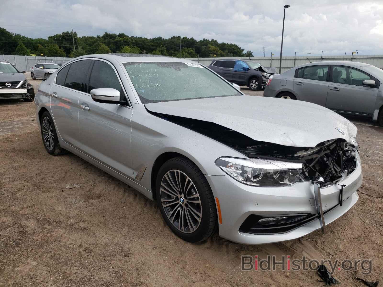 Photo WBAJA5C53JWA37838 - BMW 5 SERIES 2018