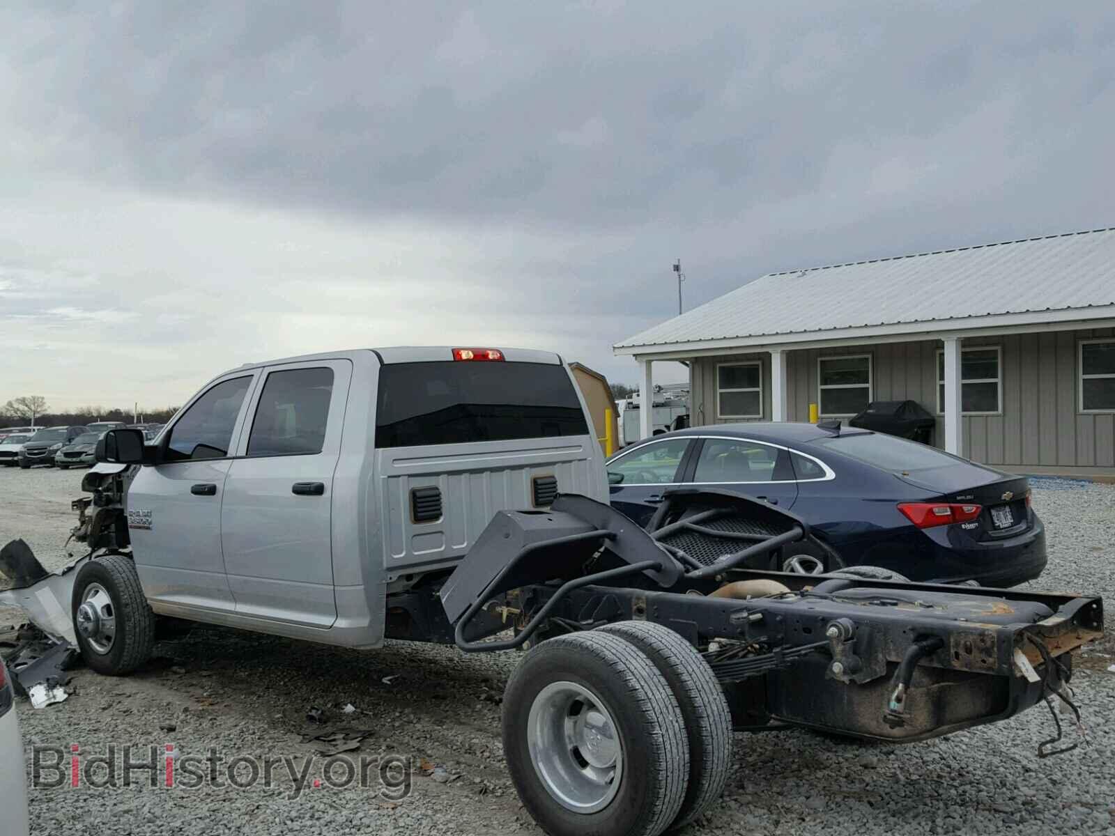 2018 RAM 3500 - VIN: 3C7WRTCJ3JG201509 - Фото 3