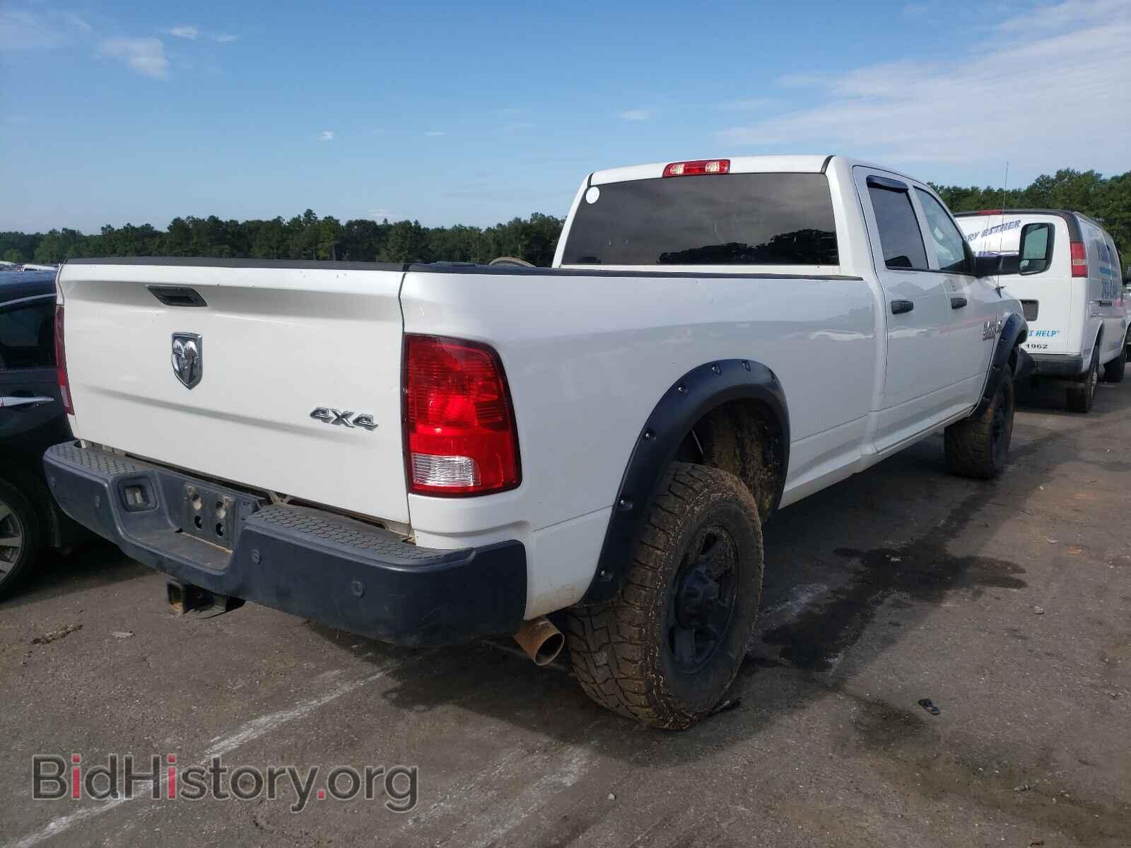 2018 RAM 2500 - VIN: 3C6UR5HL3JG149896 - Photo 4