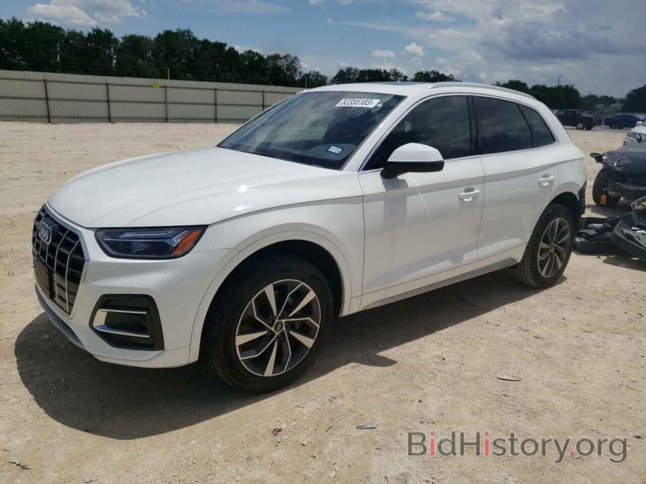 Фотография WA1BAAFYXM2112334 - AUDI Q5 2021