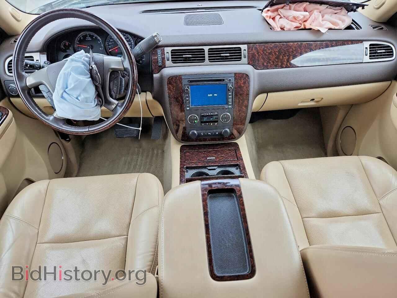 2011 GMC YUKON - VIN: 1GKS2EEF6BR391820 - Photo 8