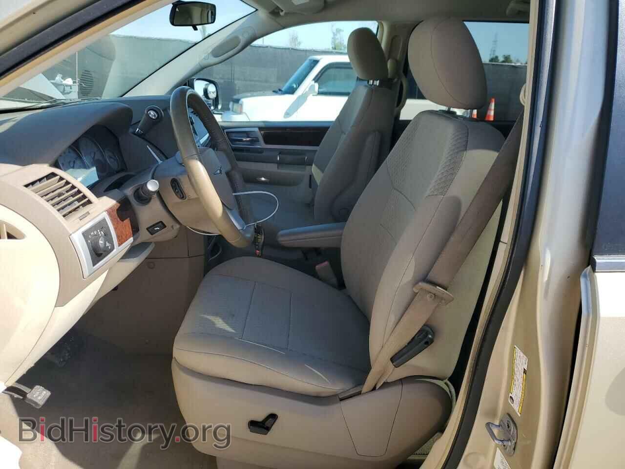 2010 CHRYSLER MINIVAN - VIN: 2A4RR5D14AR240960 - Фото 7
