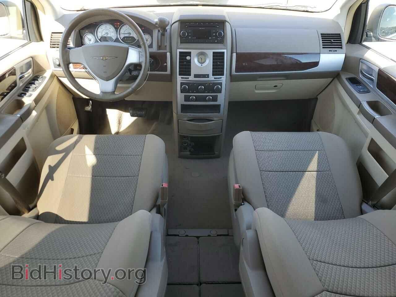 2010 CHRYSLER MINIVAN - VIN: 2A4RR5D14AR240960 - Фото 8