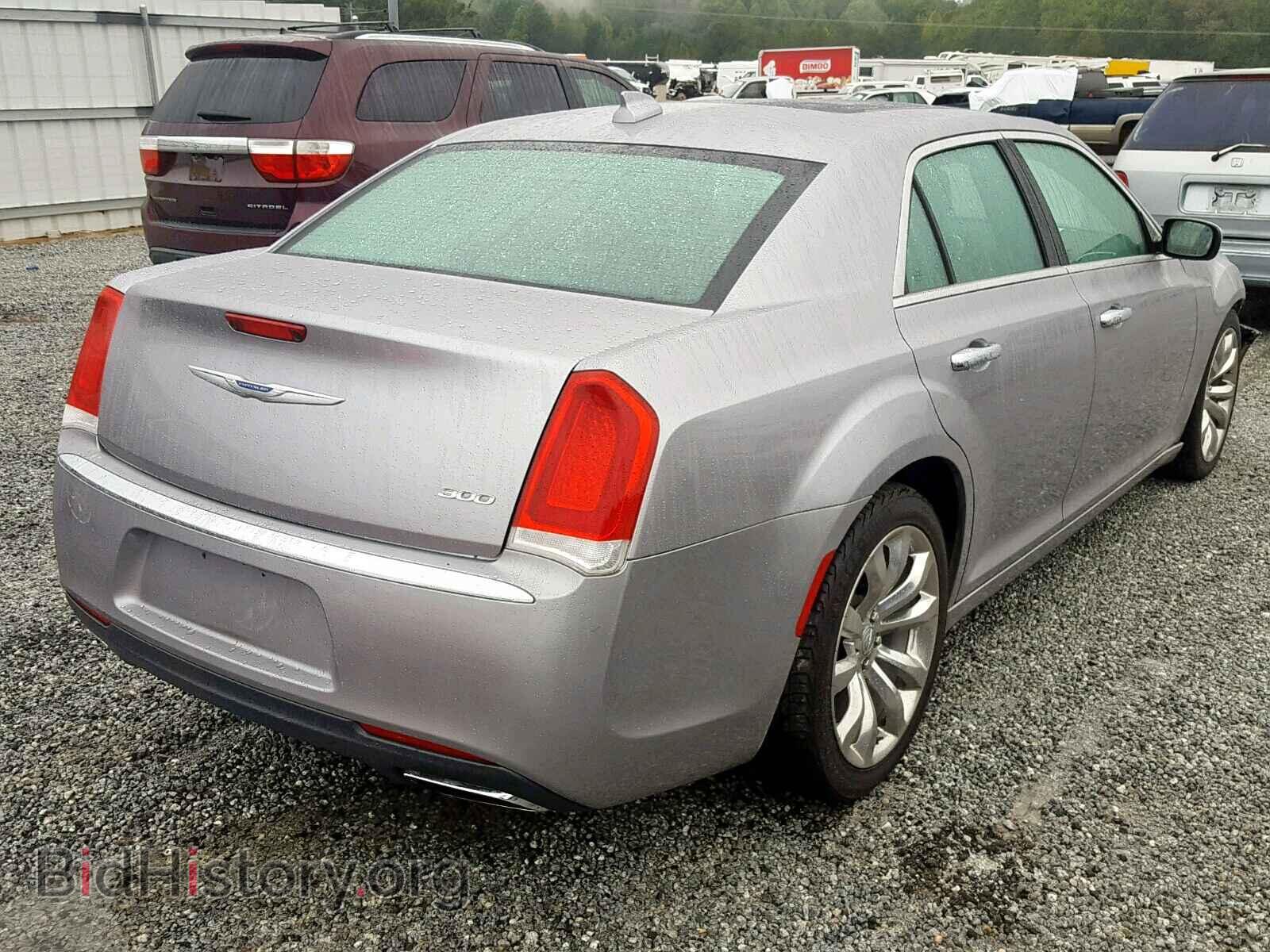 2018 CHRYSLER 300 - VIN: 2C3CCAEGXJH208095 - Фото 4