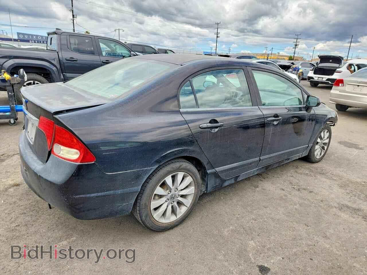 2010 HONDA CIVIC - VIN: 19XFA1F88AE052205 - Фото 3