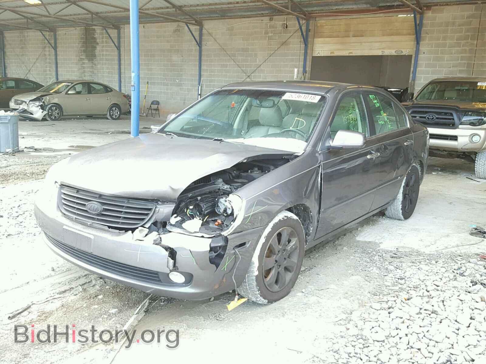 2008 KIA OPTIMA - VIN: KNAGE123385262054 - Фото 2