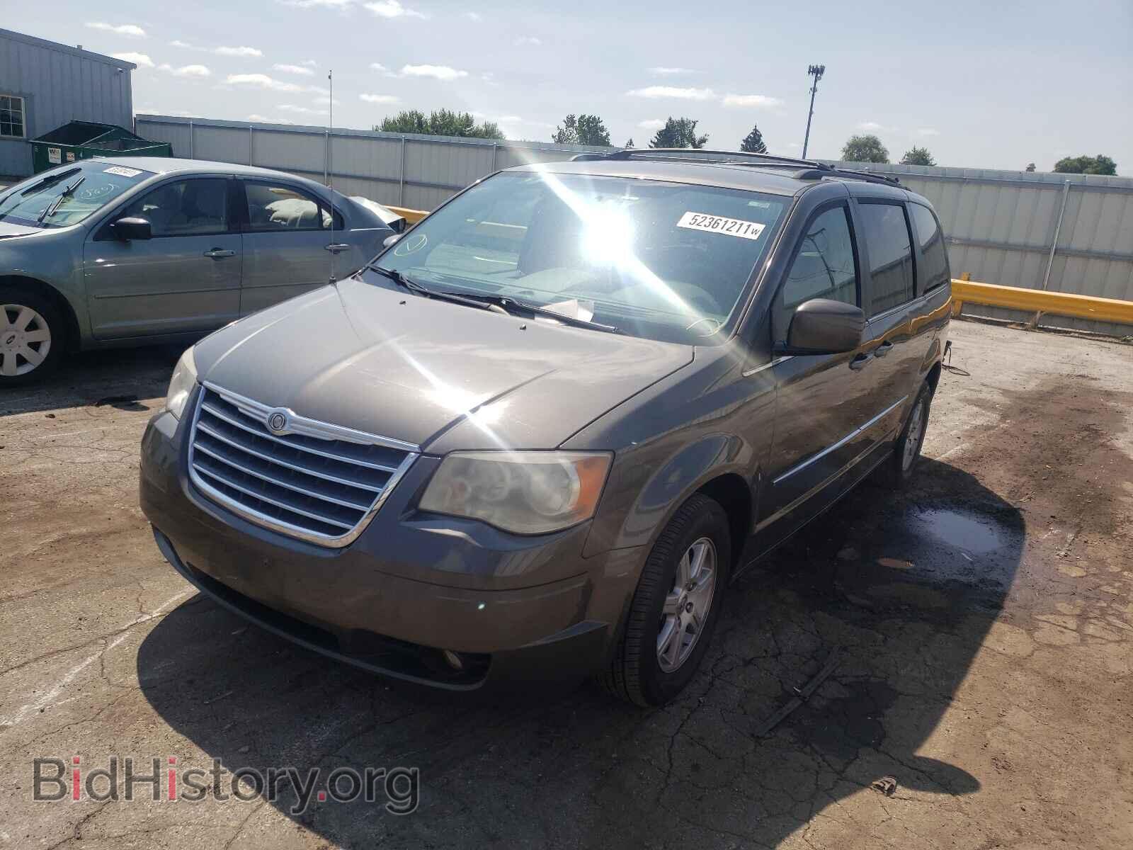 2010 CHRYSLER MINIVAN - VIN: 2A4RR5D13AR240822 - Фото 2