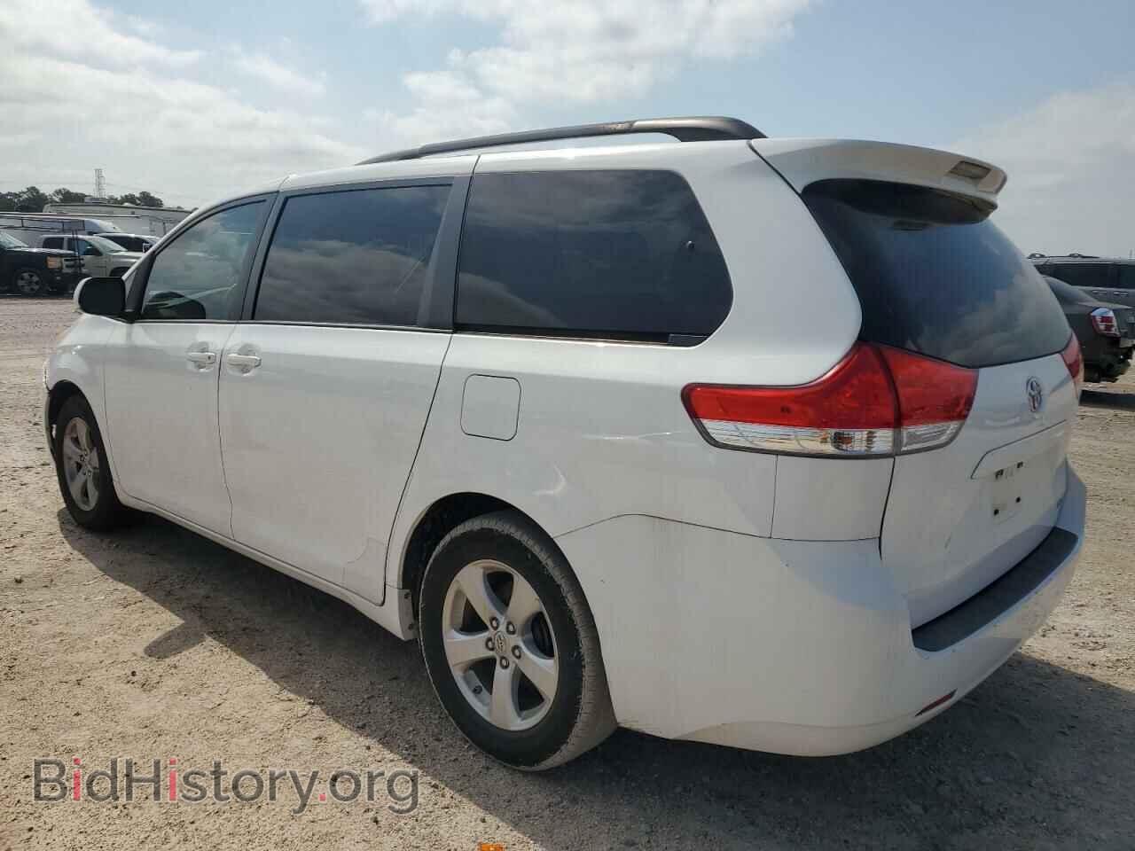 2013 TOYOTA All Models - VIN: 5TDKK3DC2DS339984 - Фото 2