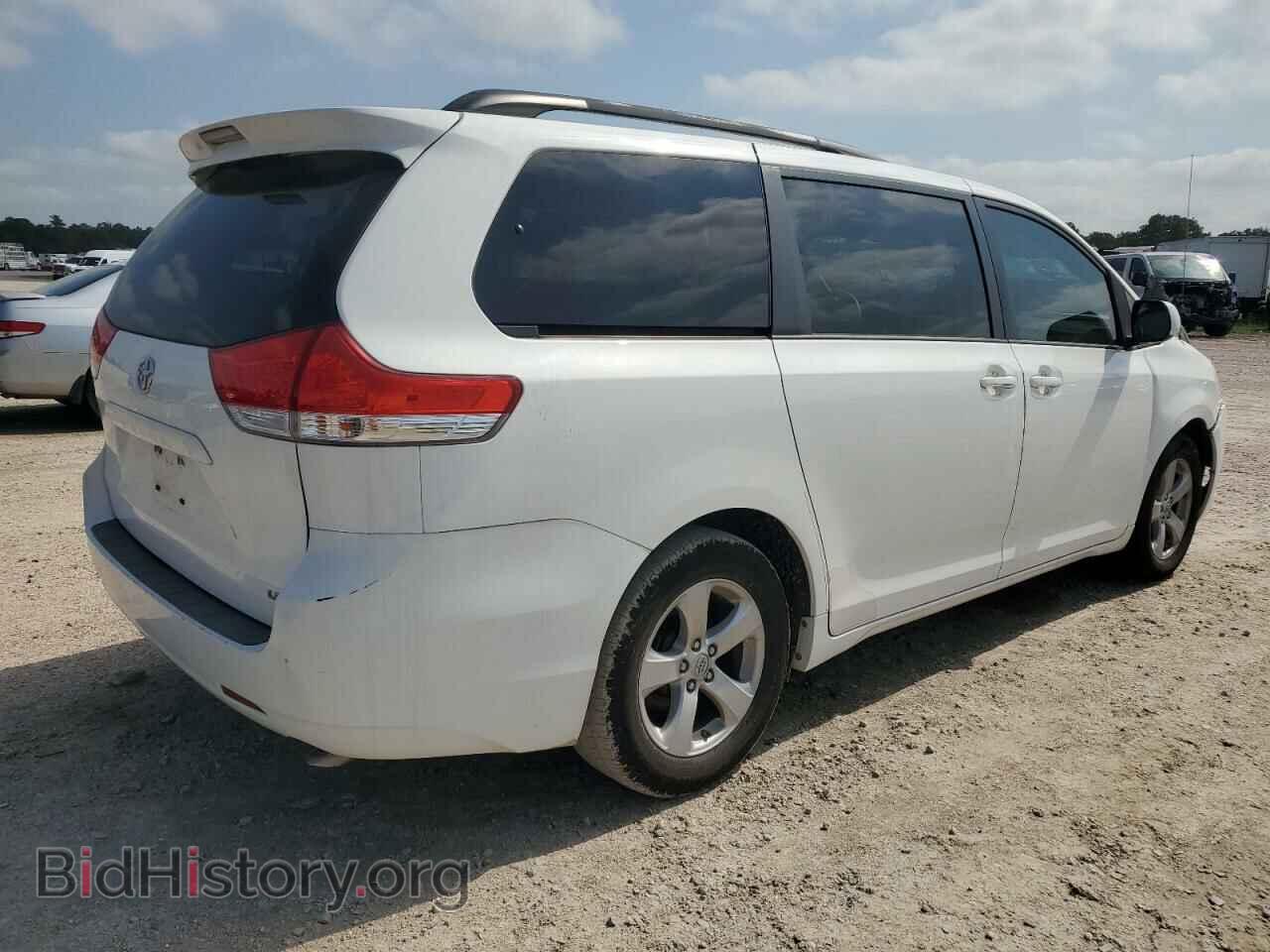 2013 TOYOTA All Models - VIN: 5TDKK3DC2DS339984 - Фото 3