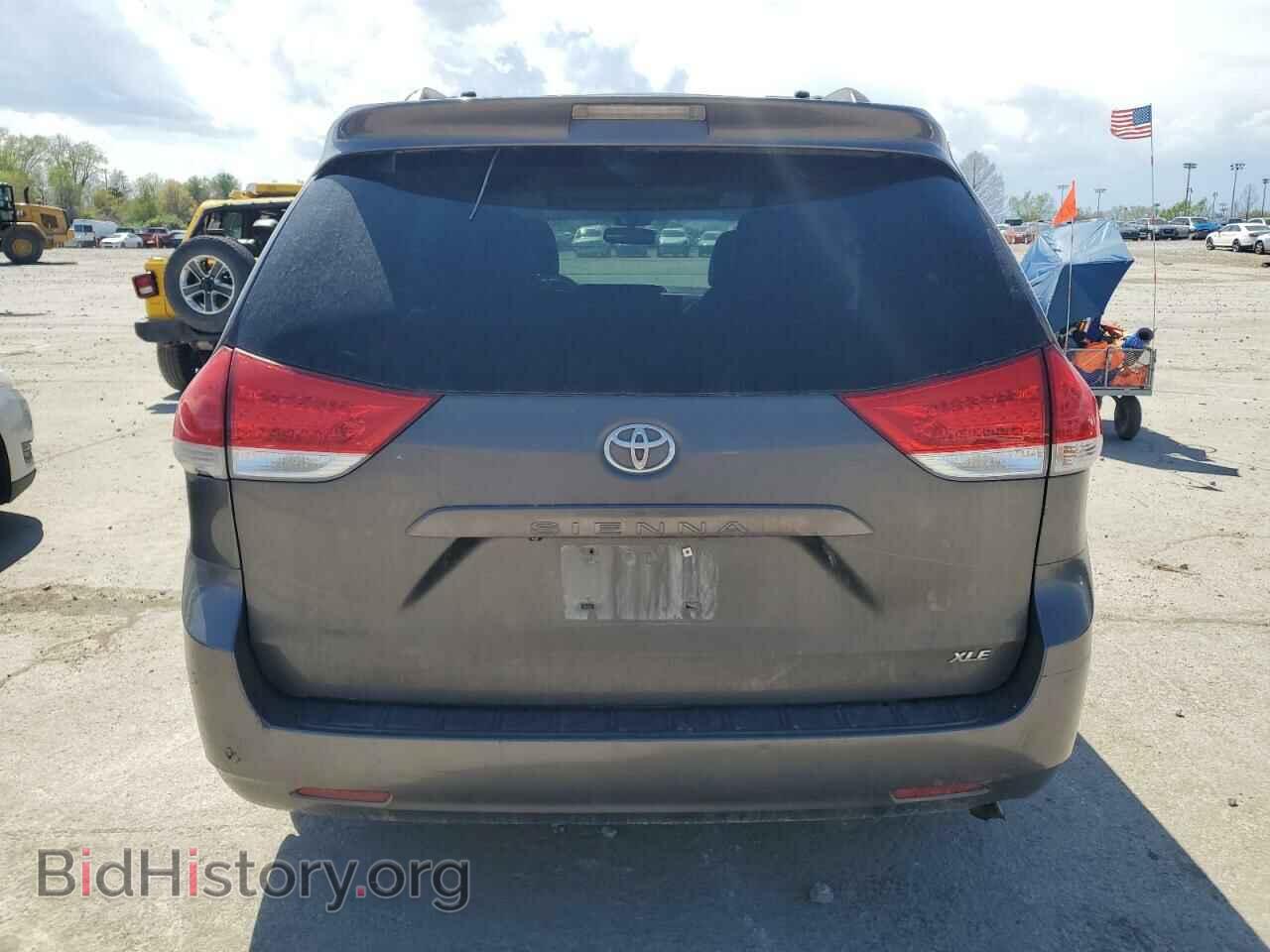 2011 TOYOTA All Models - VIN: 5TDYK3DC9BS165113 - Фото 6