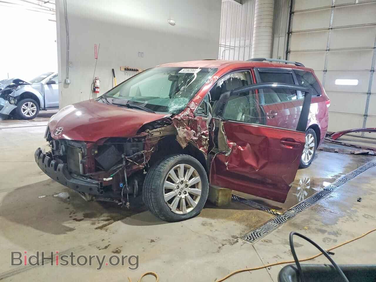 Фотография 5TDJK3DC4CS030186 - TOYOTA SIENNA 2012