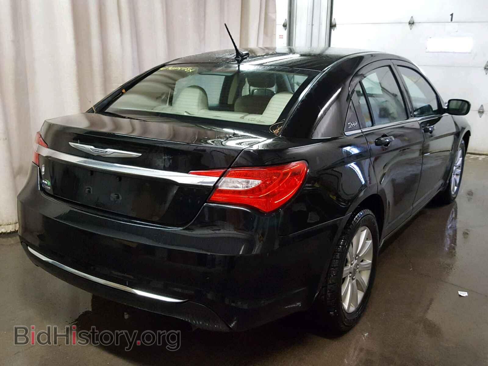 2013 CHRYSLER 200 - VIN: 1C3CCBBB4DN553553 - Фото 4