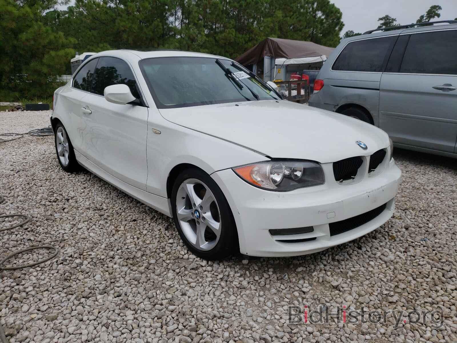 Photo WBAUP7C54BVK78237 - BMW 1 SERIES 2011