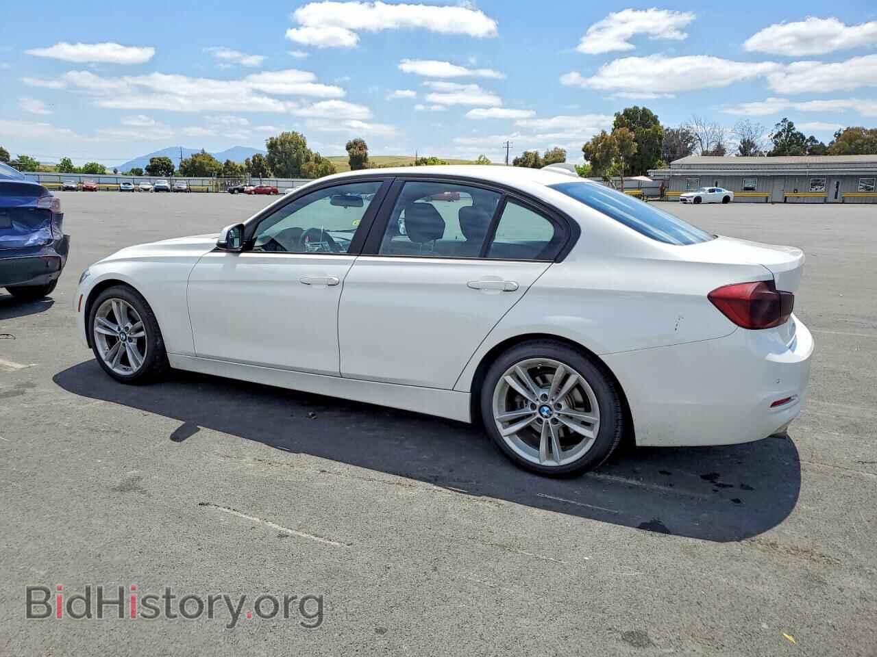 2016 BMW 3 SERIES - VIN: WBA8E1G56GNU12297 - Photo 2