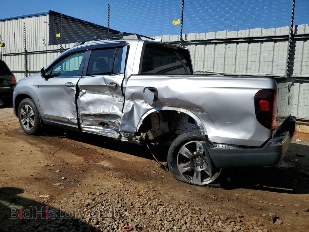 2017 HONDA RIDGELINE - VIN: 5FPYK2F62HB011056 - Фото 2