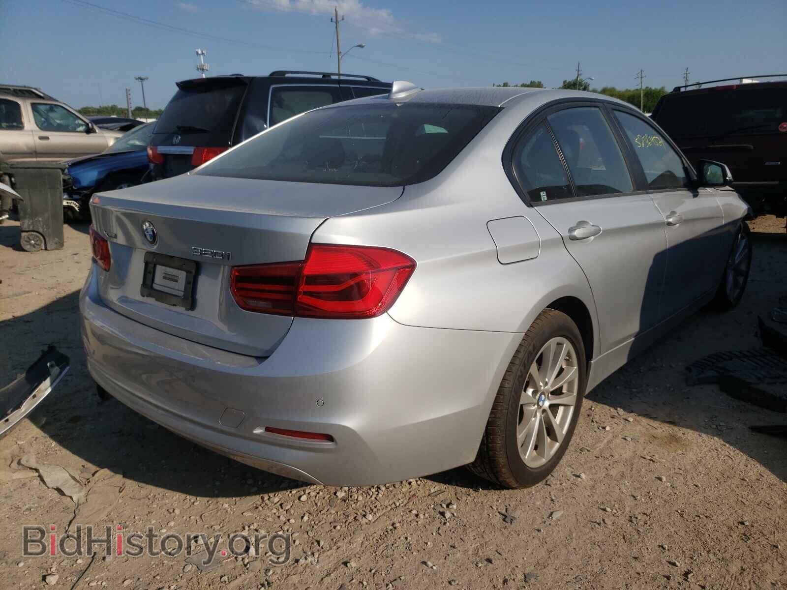 2016 BMW 3 SERIES - VIN: WBA8E5G51GNT40674 - Фото 4