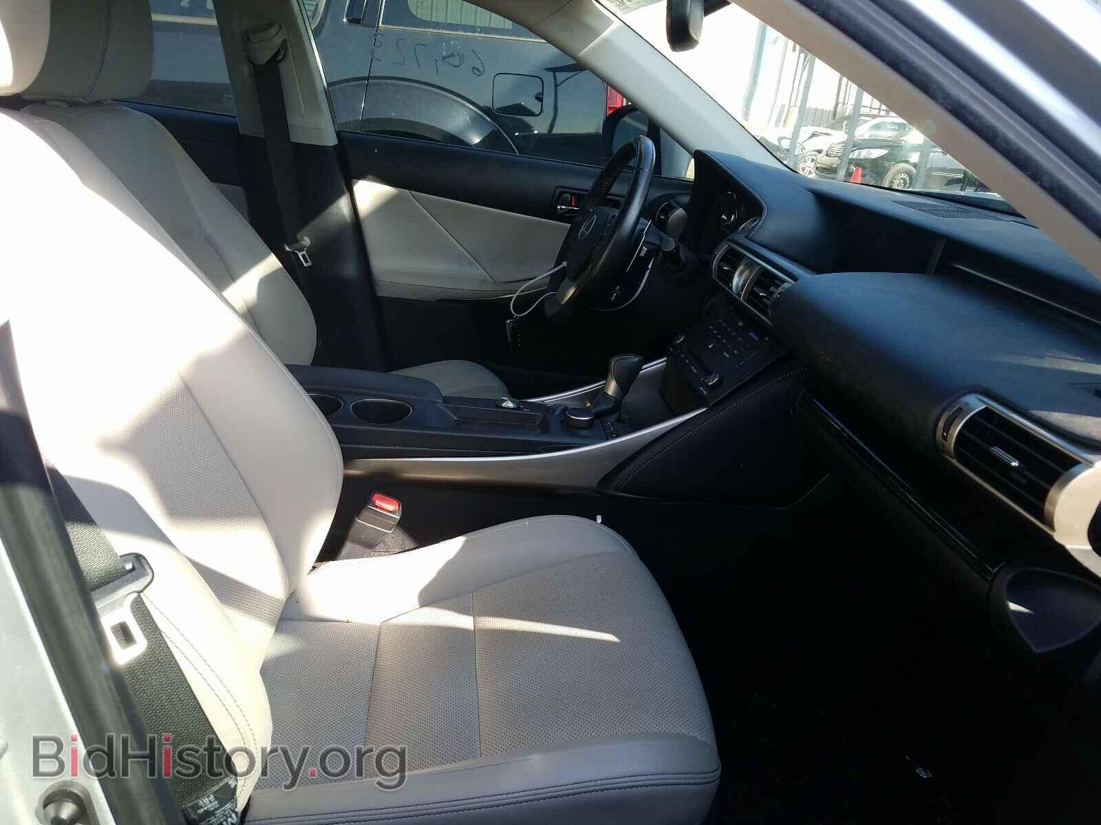 2016 LEXUS IS - VIN: JTHBA1D2XG5019187 - Фото 5