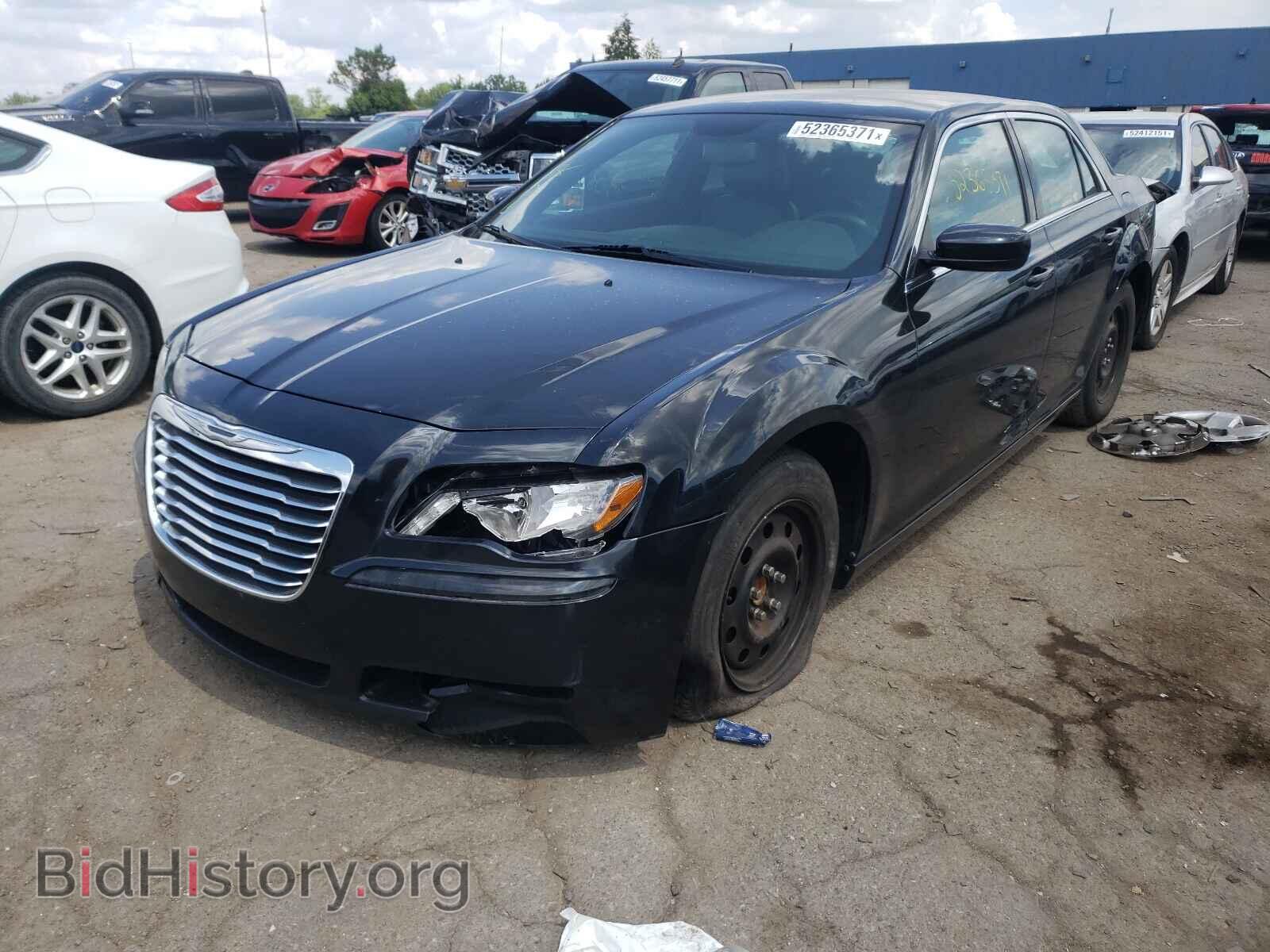2014 CHRYSLER 300 - VIN: 2C3CCAAG0EH156777 - Фото 2