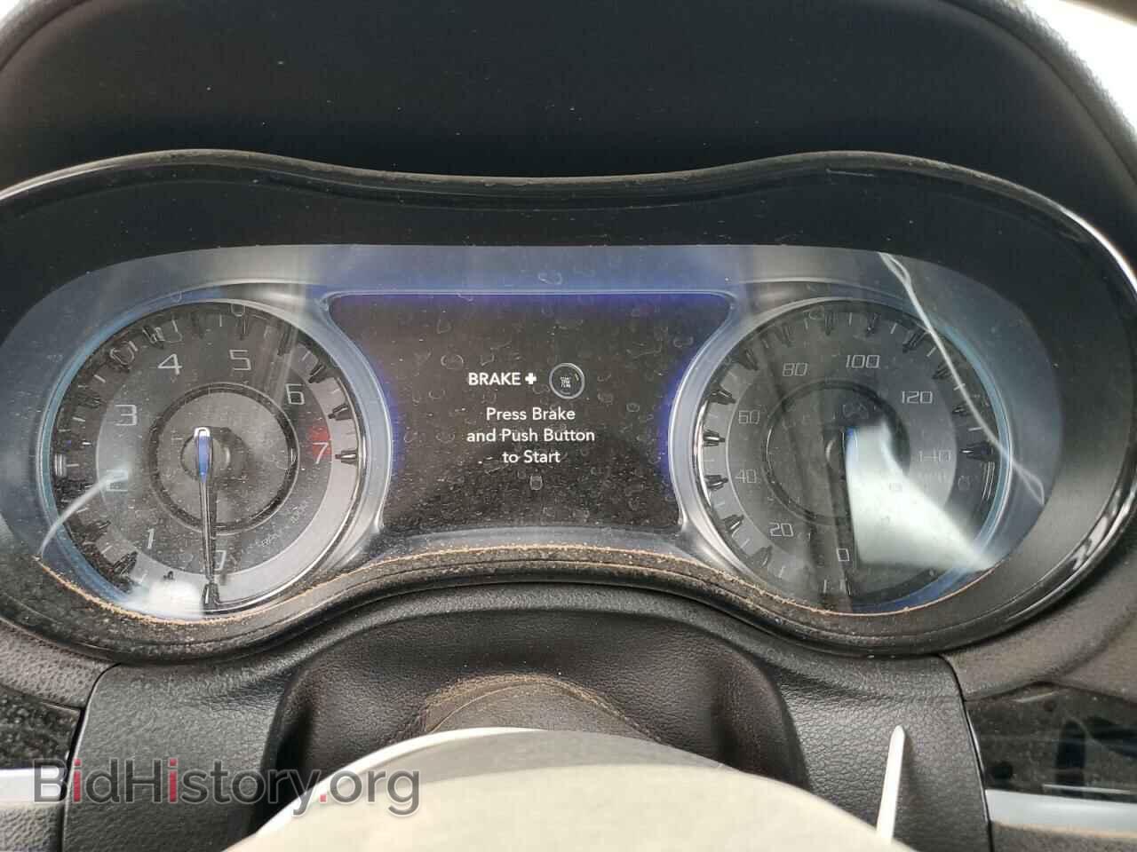 2019 CHRYSLER 300 - VIN: 2C3CCAGGXKH536843 - Фото 9