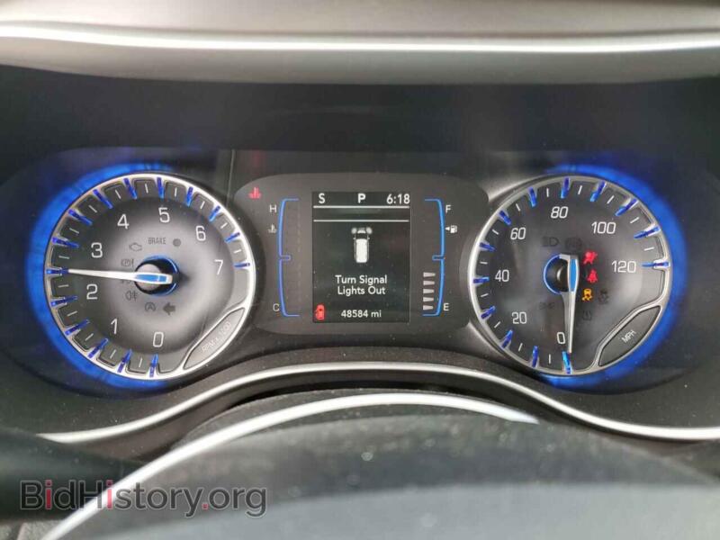 2020 Chrysler PACIFICA (VIN 2C4RC1BG3LR210794) — фото 9 из 14