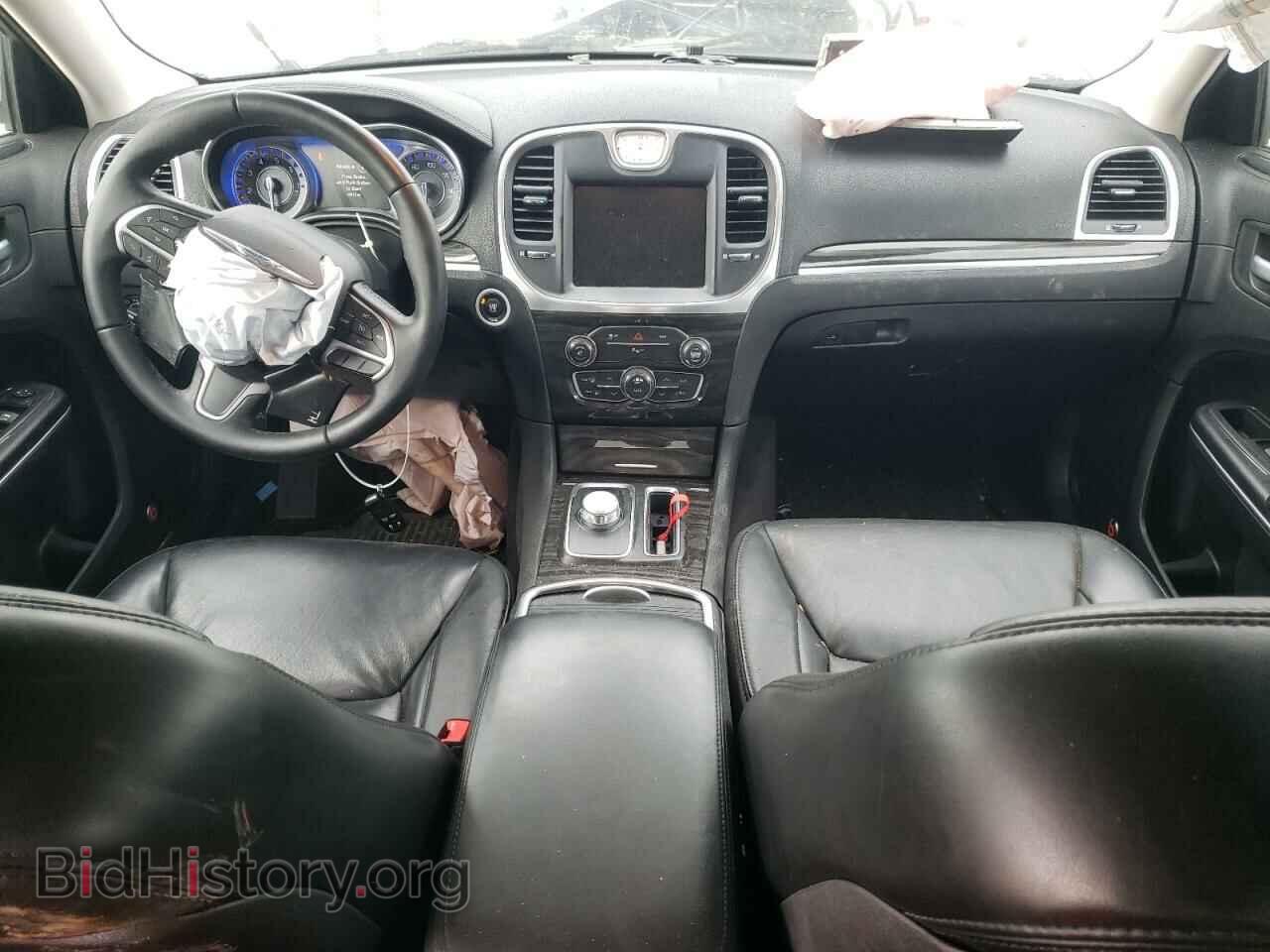 2016 CHRYSLER 300 - VIN: 2C3CCAAG3GH307808 - Фото 8