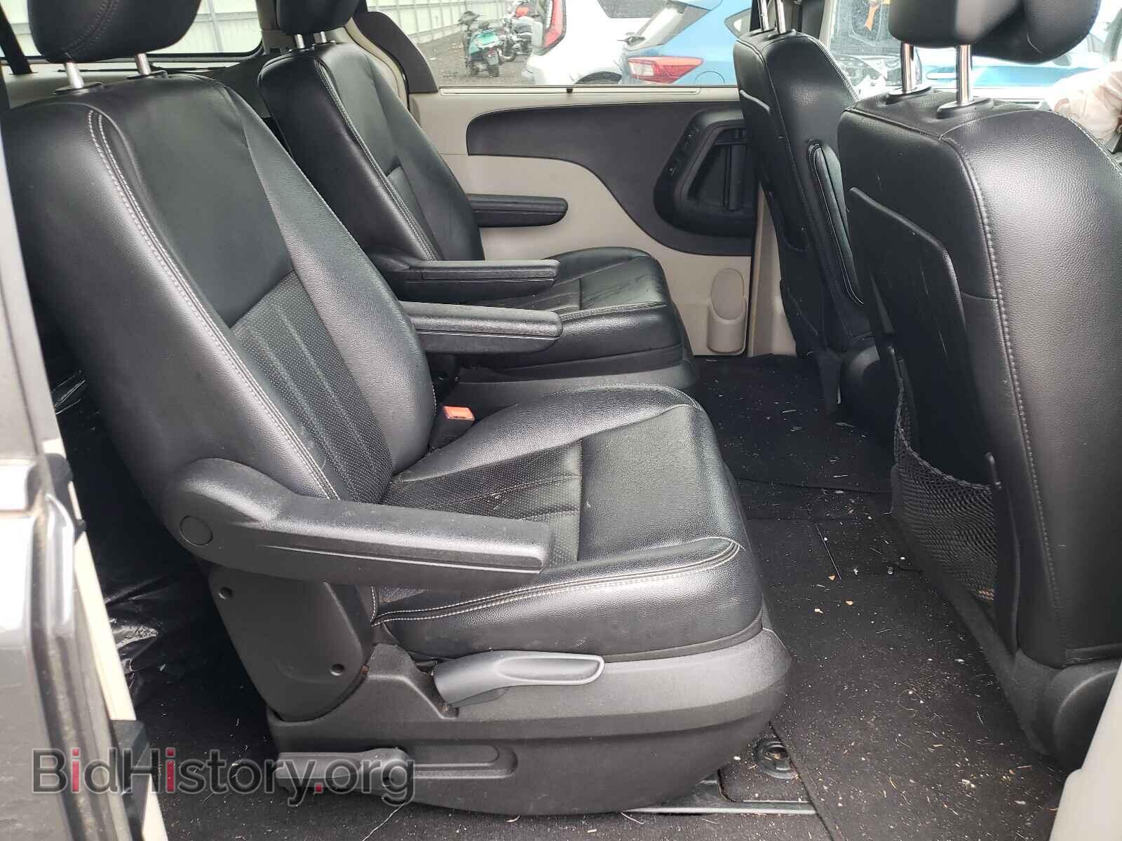 2011 CHRYSLER MINIVAN - VIN: 2A4RR8DG6BR764490 - Photo 6