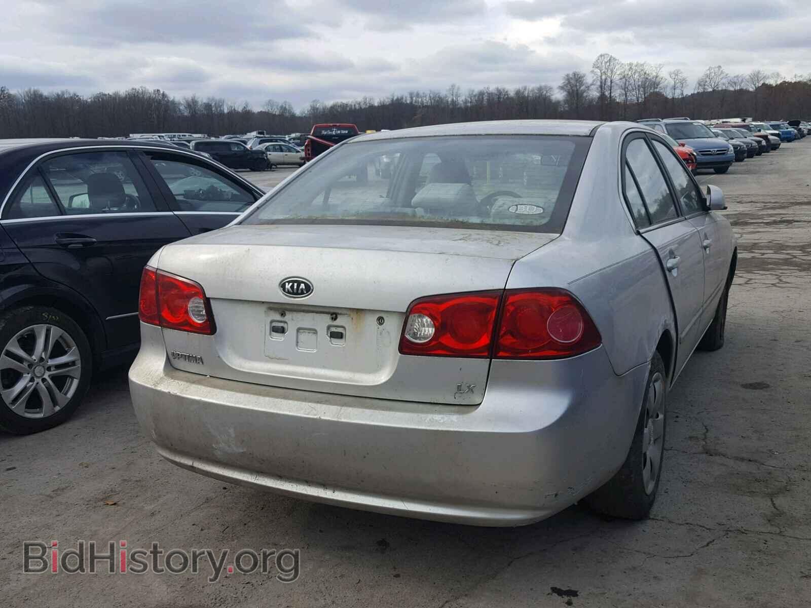 2007 KIA OPTIMA - VIN: KNAGE123775120109 - Фото 4