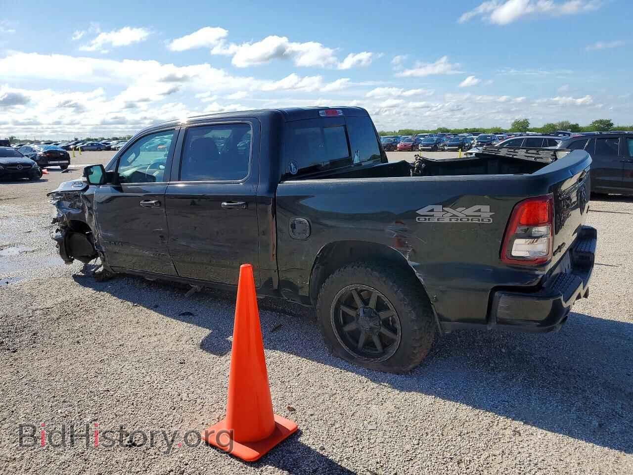 2021 RAM 1500 - VIN: 1C6SRFFT8MN504962 - Фото 2