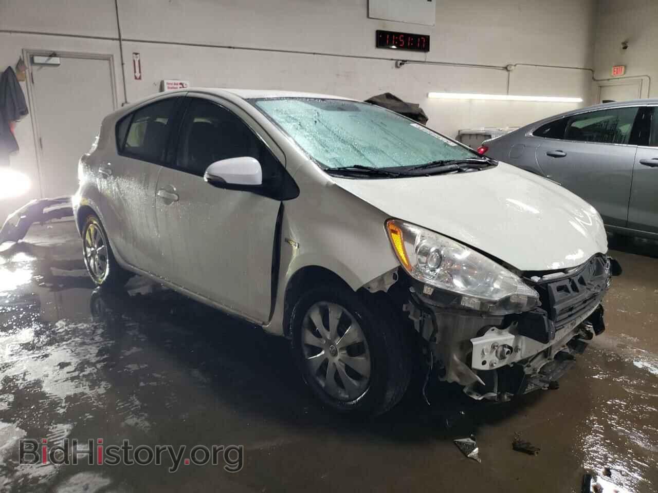 2014 TOYOTA PRIUS - VIN: JTDKDTB35E1573614 - Фото 4