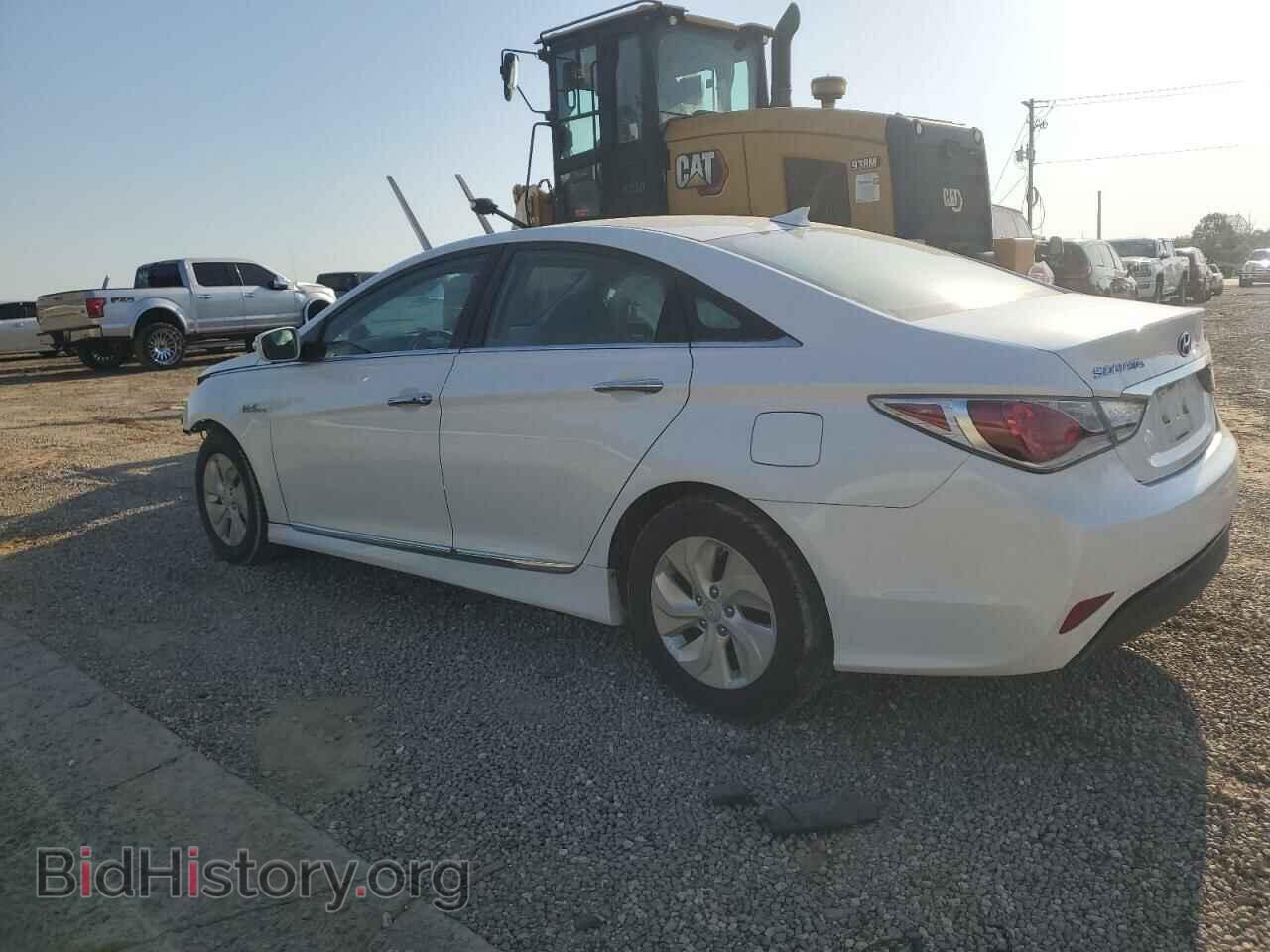 2014 HYUNDAI SONATA - VIN: KMHEC4A42EA116450 - Фото 2