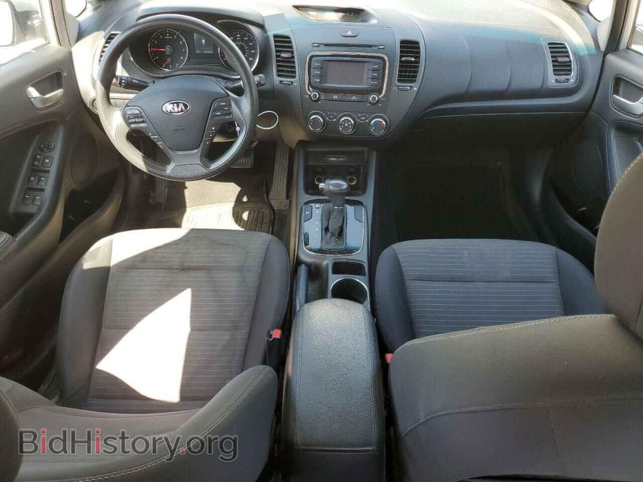 2017 KIA FORTE - VIN: 3KPFL4A75HE129634 - Фото 8